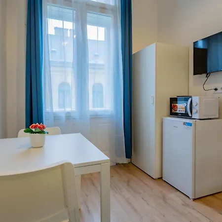Rakoczi Apartments Budapest Exterior photo